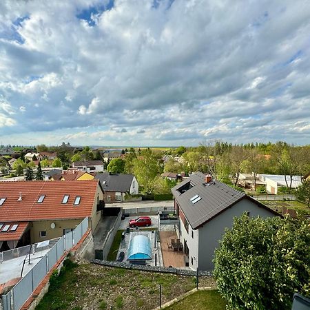 Byt Apartman 74M2 Vyhled Klid Priroda Praha Exteriér fotografie