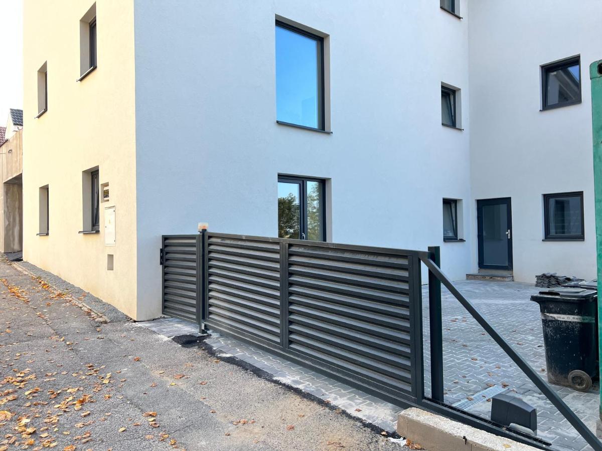 Byt Apartman 74M2 Vyhled Klid Priroda Praha Exteriér fotografie