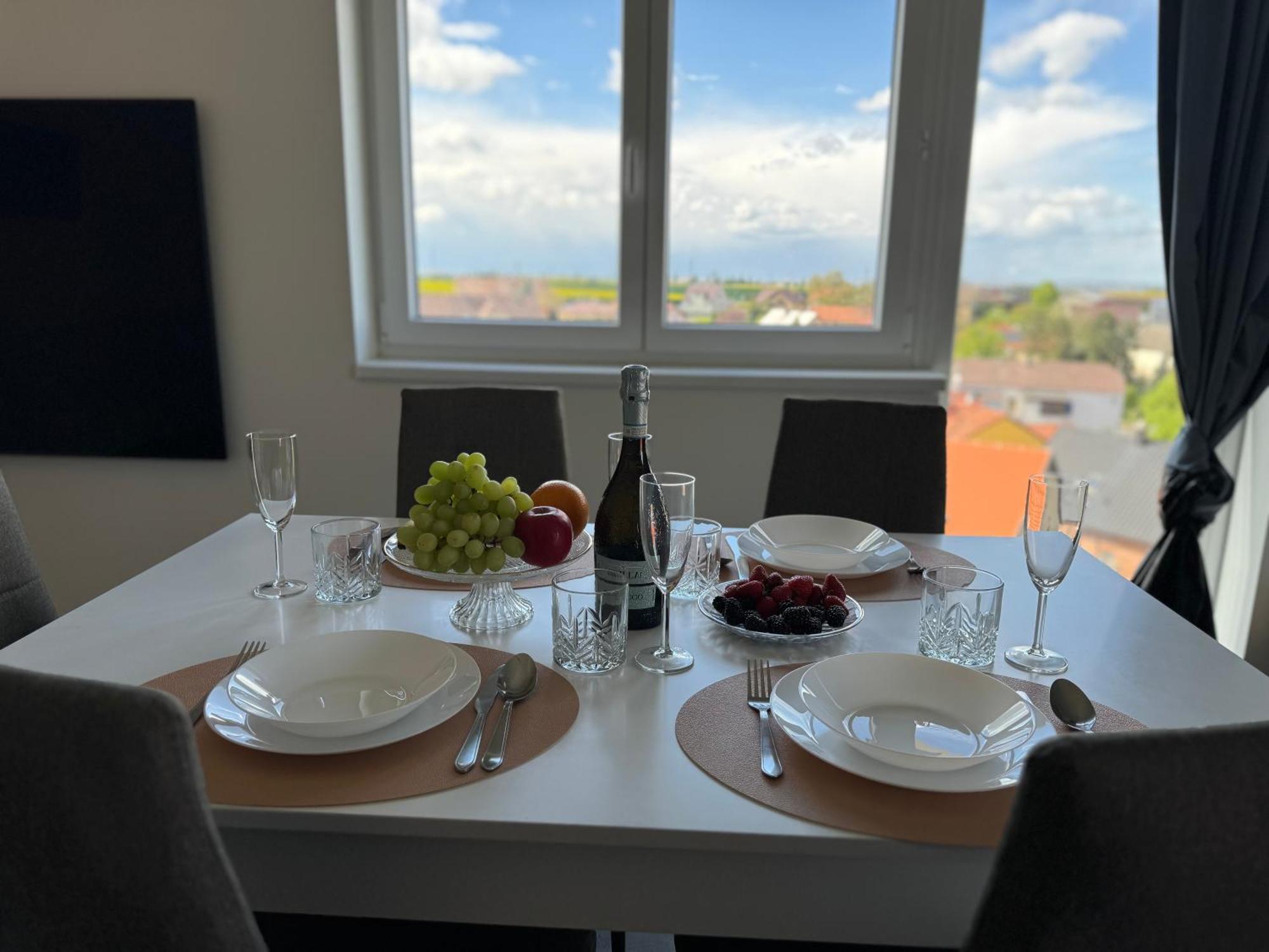 Byt Apartman 74M2 Vyhled Klid Priroda Praha Exteriér fotografie